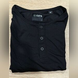 Cuts Clothing AO Curve-Hem Henley - Black